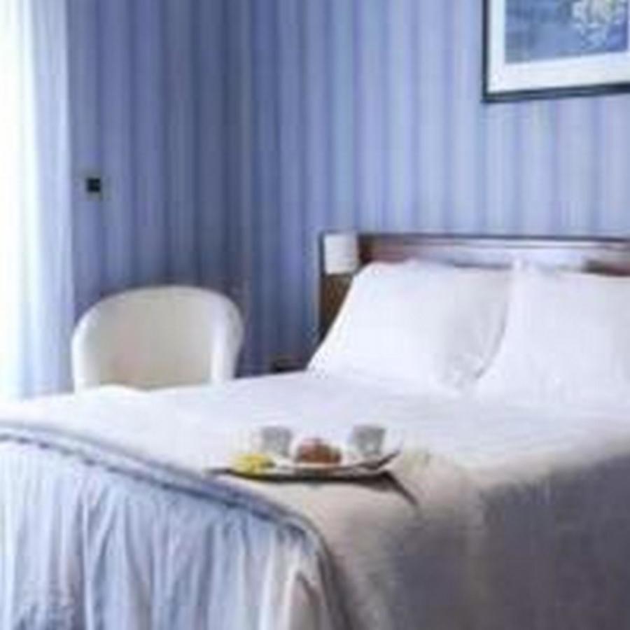 Hotel De La Ville Central Латина Екстер'єр фото