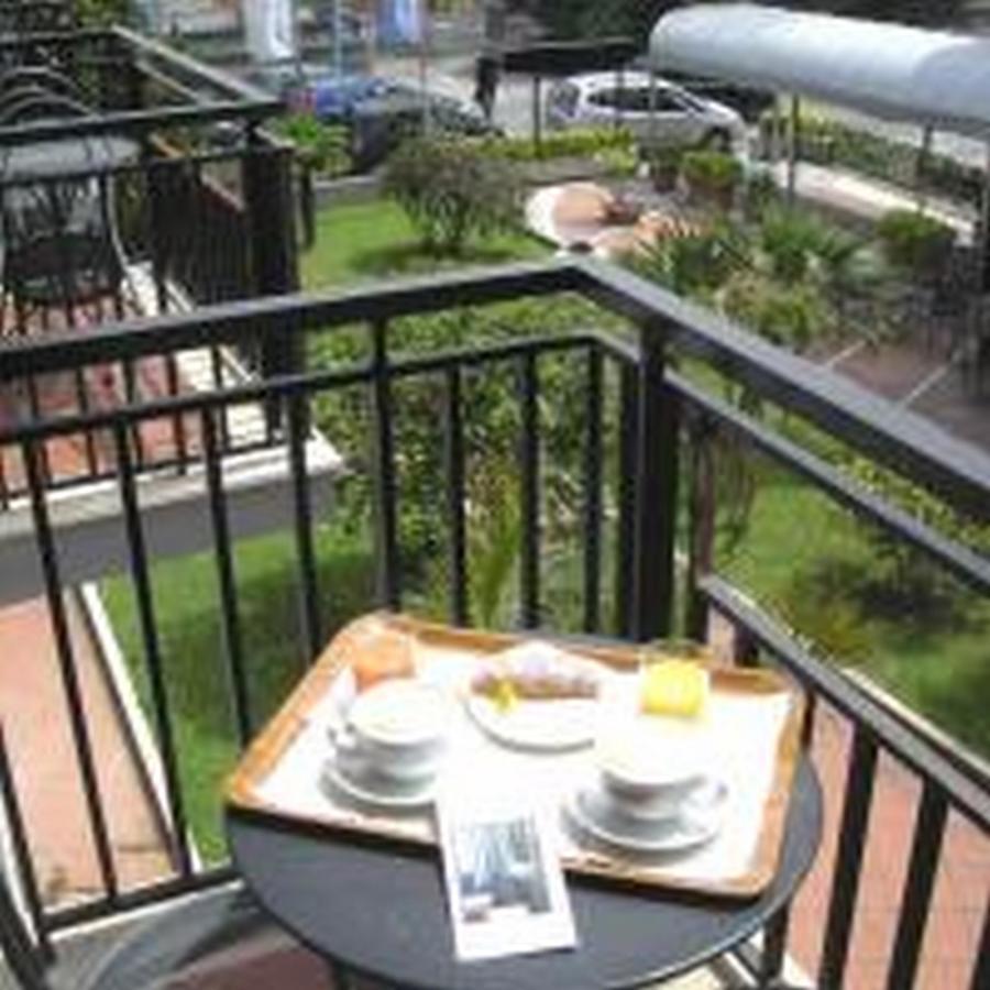 Hotel De La Ville Central Латина Екстер'єр фото